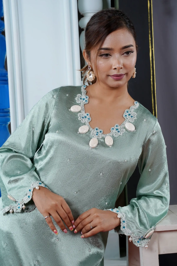 Statement neckline two piece set — 2