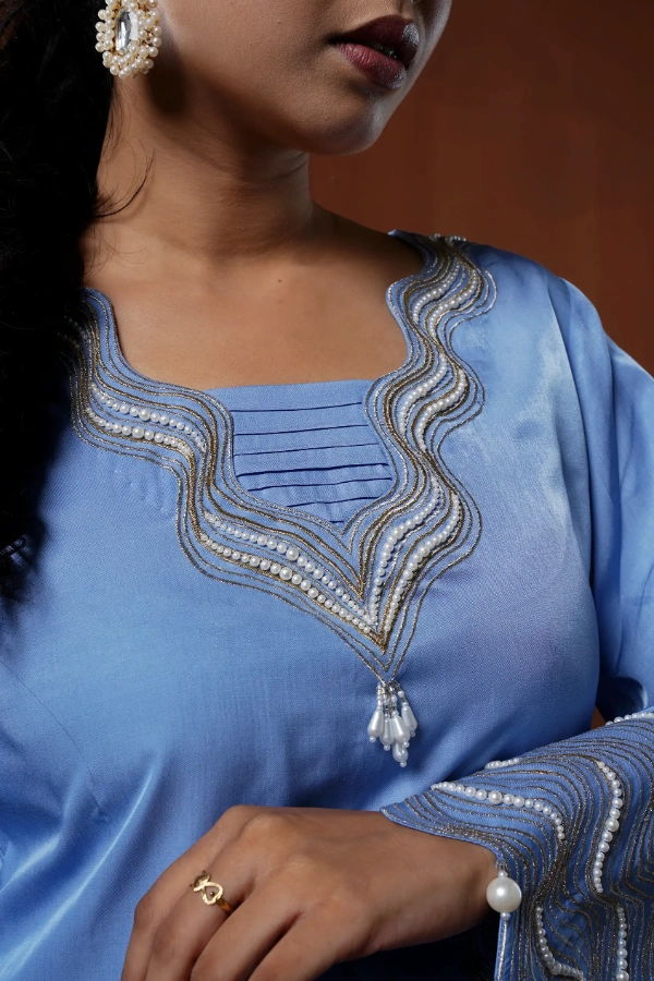 Embroired wave pattern two piece set with pearl work — 3