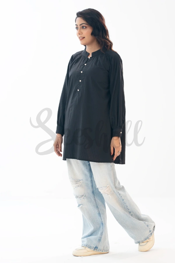 Black Blended fabric top — 3