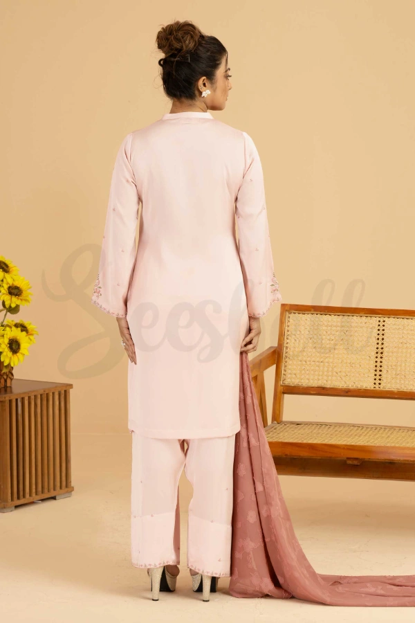 Light pink and mauve contrast Semi casual three pcs dress — 3