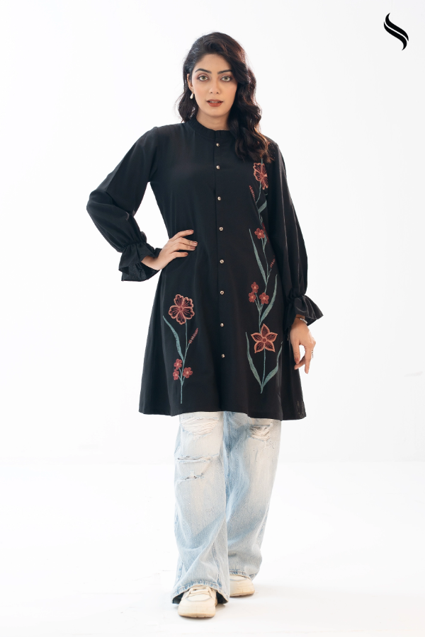 SEESHELL Women's Top Blended Silk Floral Embroidery Black