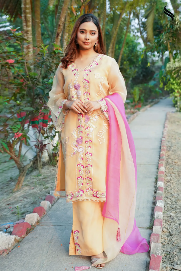 Embroidery Beige And Pink Three Piece Set (Biscuit color Color) 03