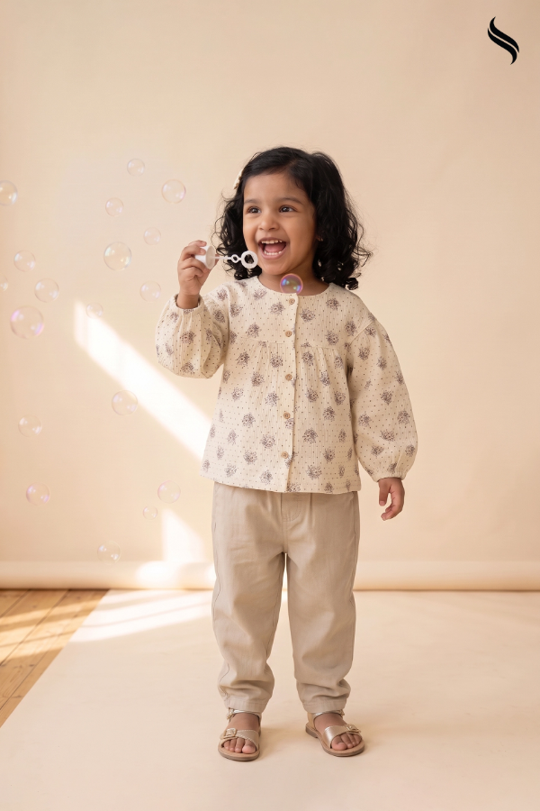 SEESHELL Kid's Girls' Floral Button-Down Tunic Top – Cream (Cream Color) 01