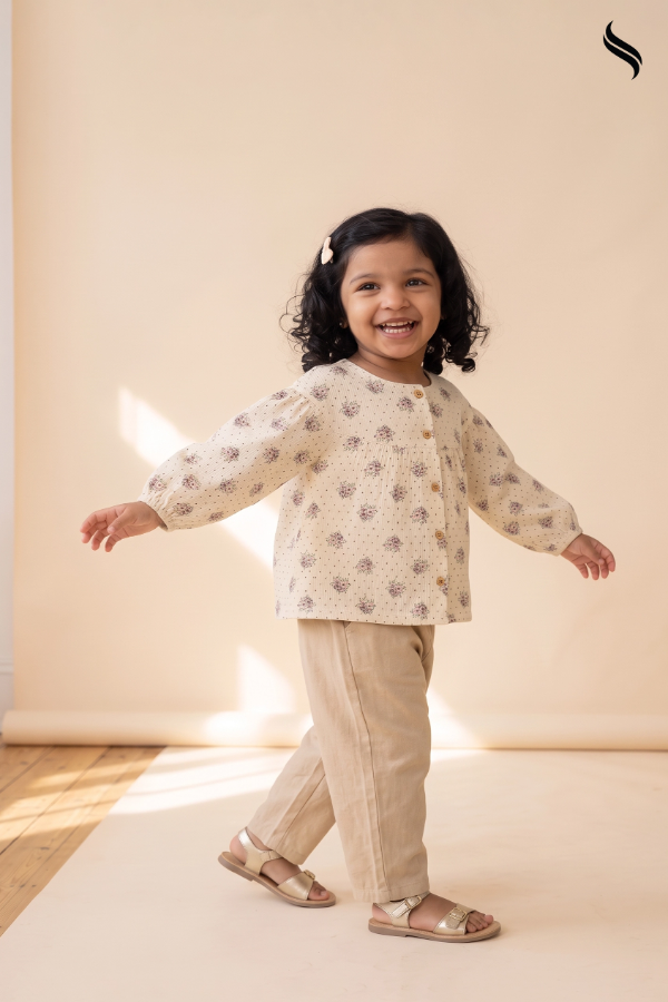 SEESHELL Kid's Girls' Floral Button-Down Tunic Top – Cream (Cream Color) 02