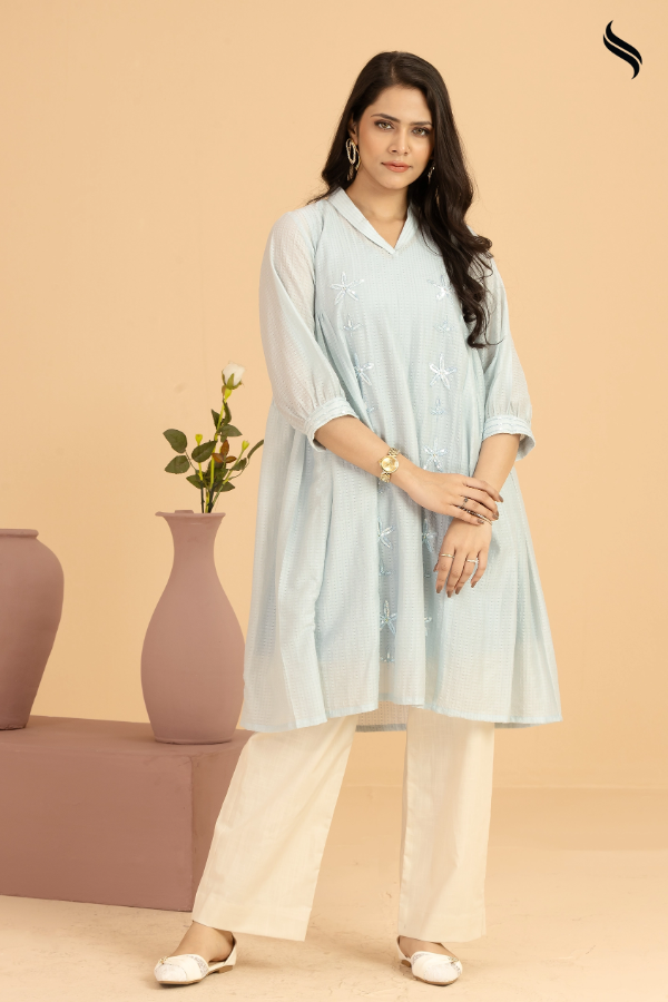 SEESHELL Women's One Piece Blended Silk Karchupi Sky Blue