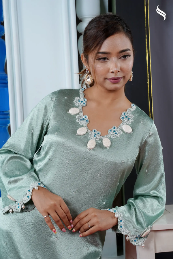 Statement neckline two piece set (Mint Color) 02