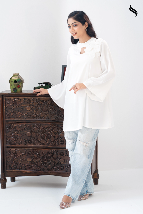 SEESHELL Women's Top Premium Silk 3D Flower Yoke White (White Color) 02
