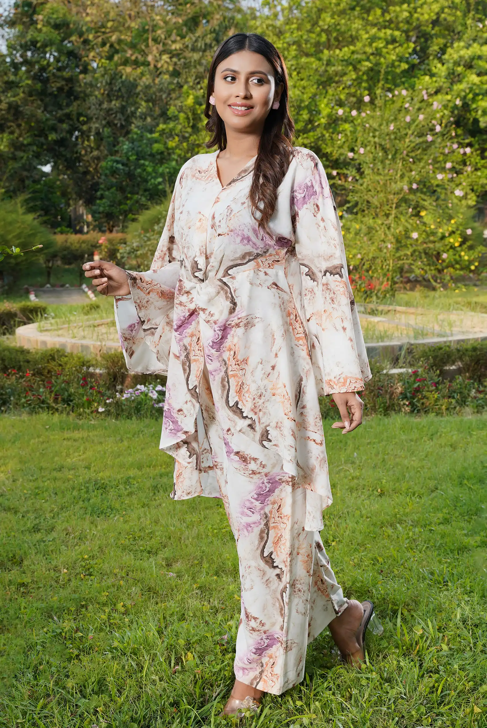Printed co-ord set with knot design