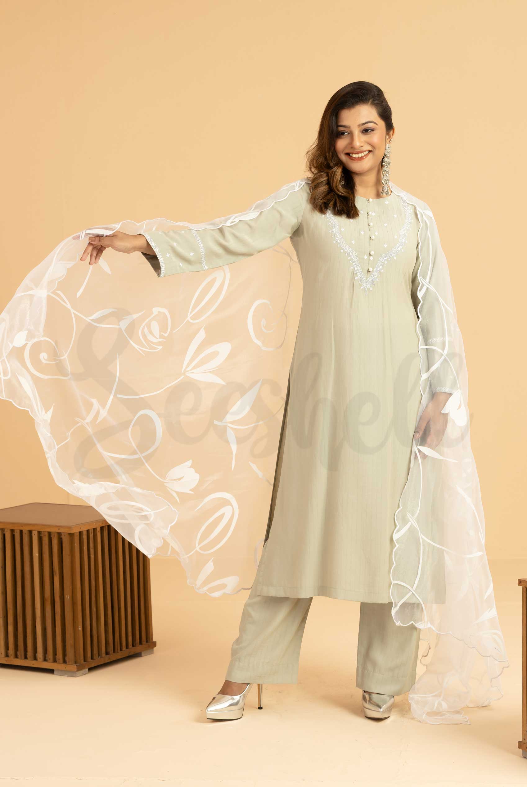 Pistachio and white contrast Semi casual three pcs dress