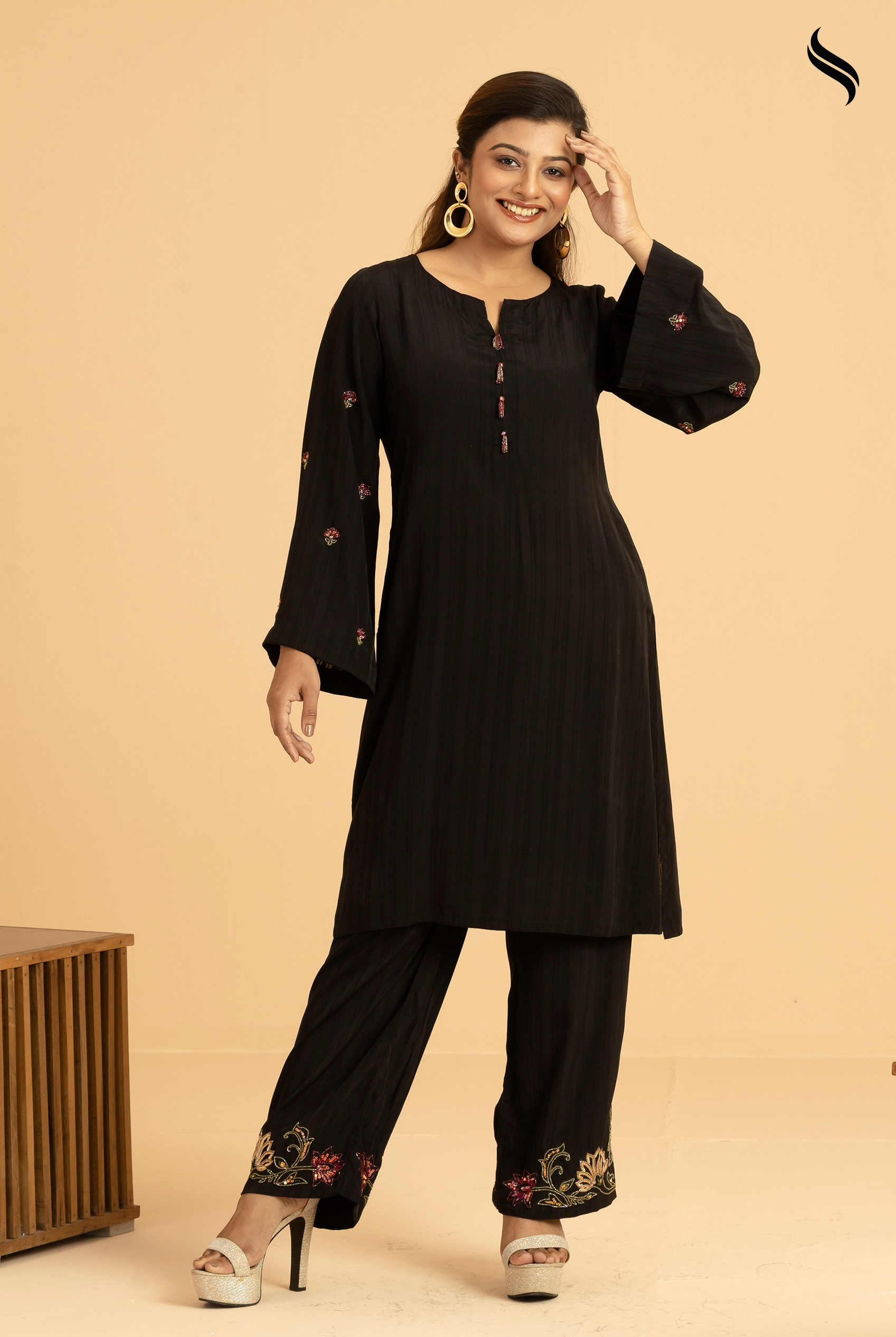 SEESHELL Women's Two Piece Blended Silk Zardosi Black (Black Color) 01