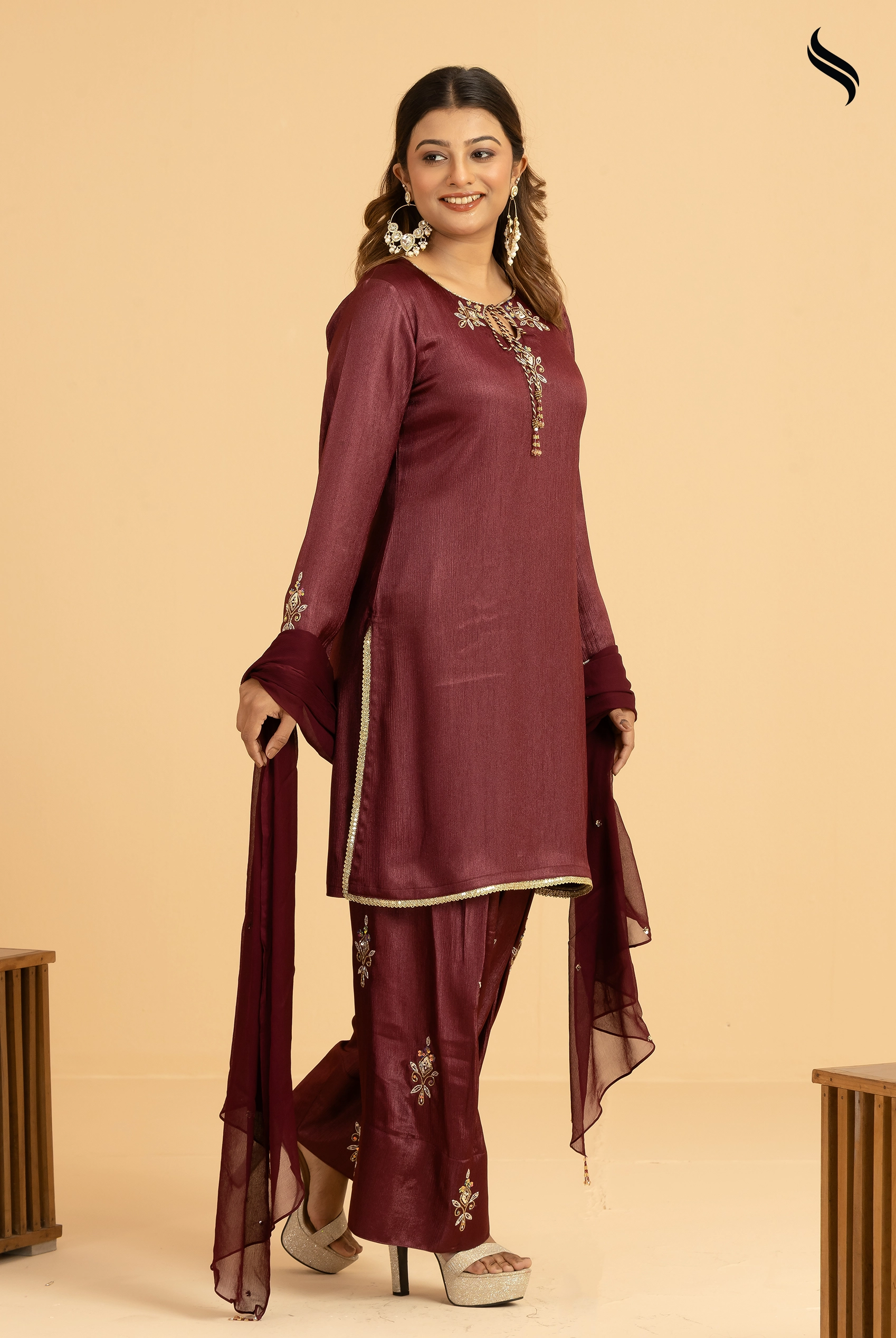 SEESHELL Women's Three Piece Zari Silk Karchupi Burgundy (Burgundy Color) 01