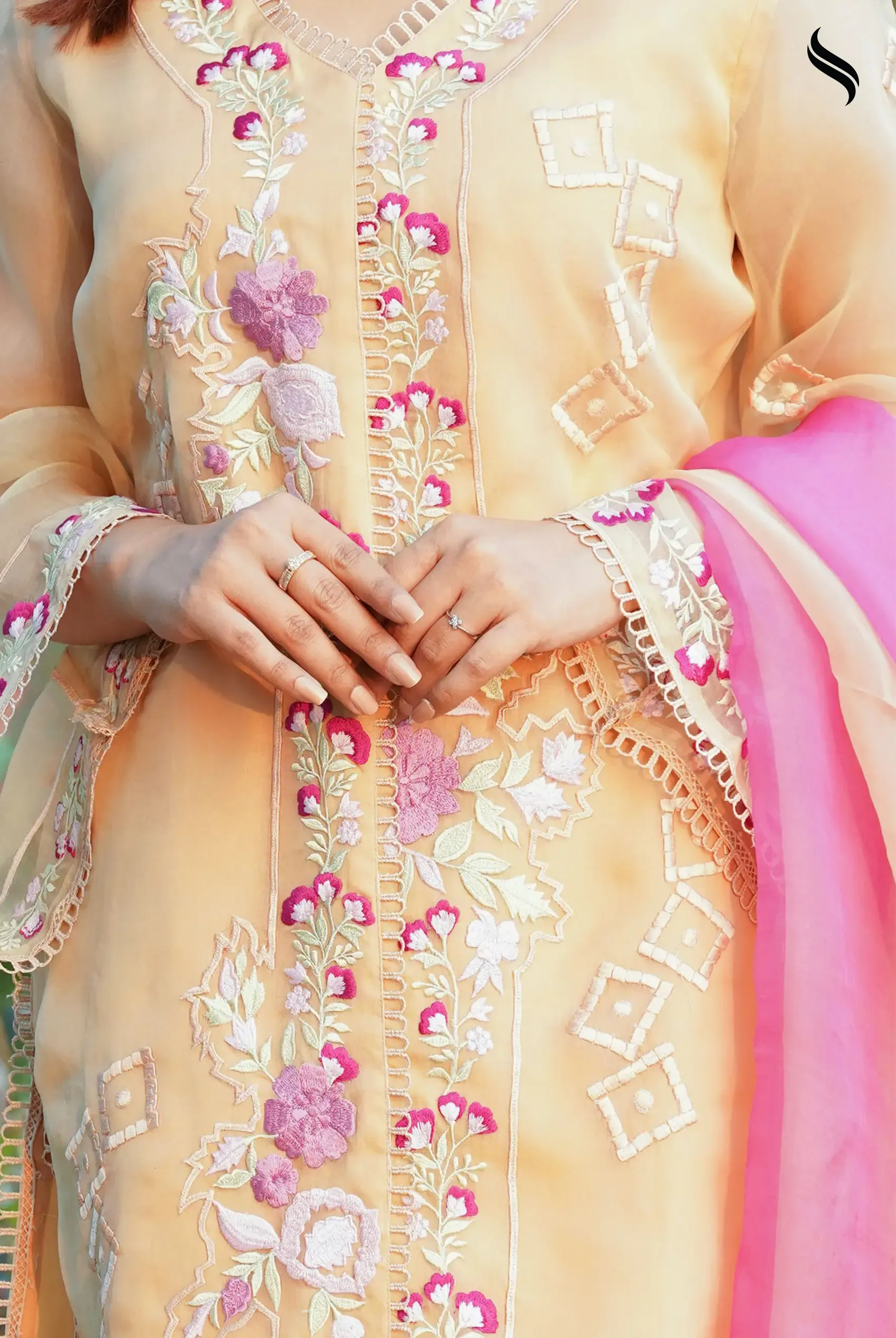 Embroidery Beige And Pink Three Piece Set (Biscuit color Color) 01