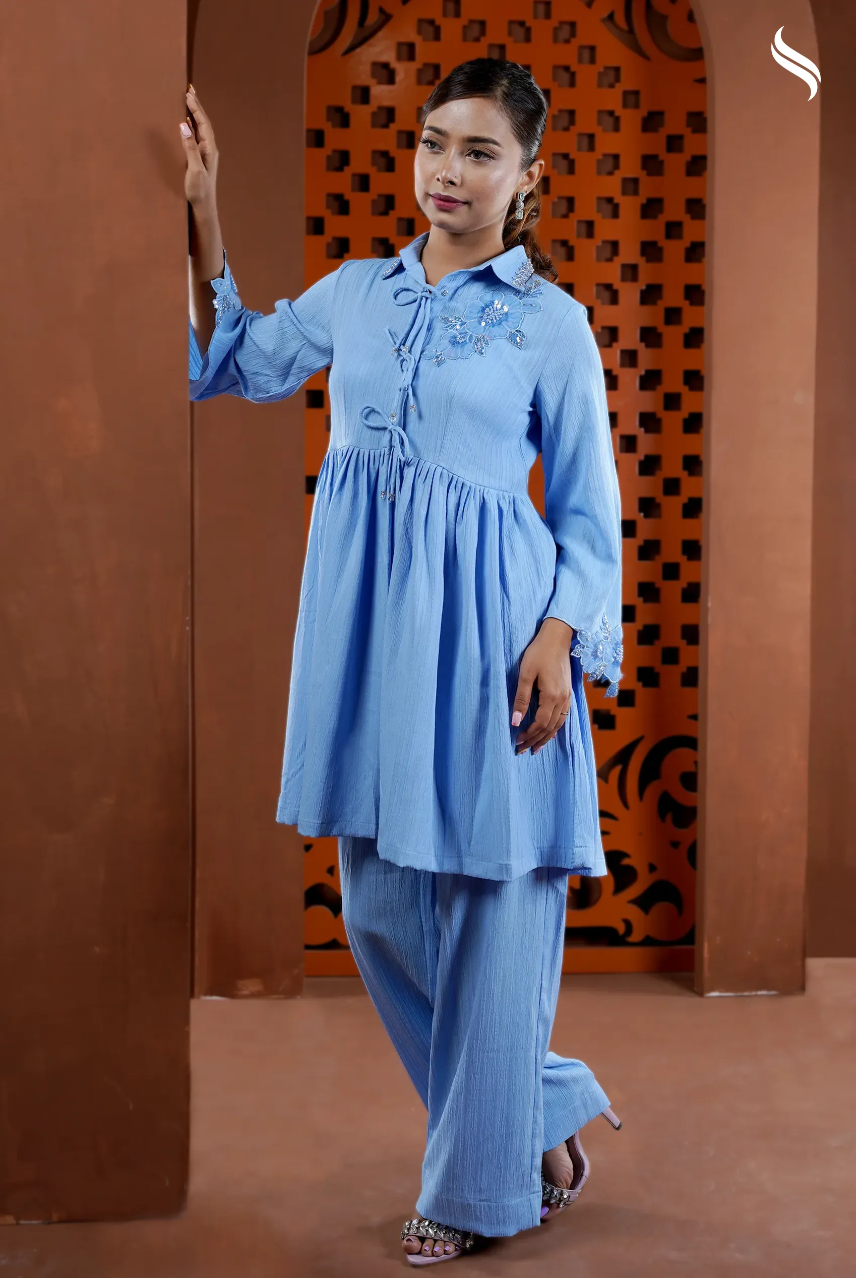 Monochromatic short frock style shirt two piece set with bows (Powder blue Color) 01